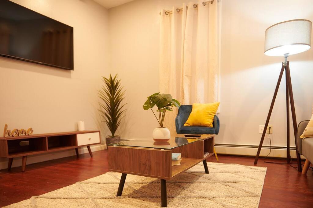 Cozy Apartment 2Nd 10Min Walk Downtown And City View プロビデンス エクステリア 写真